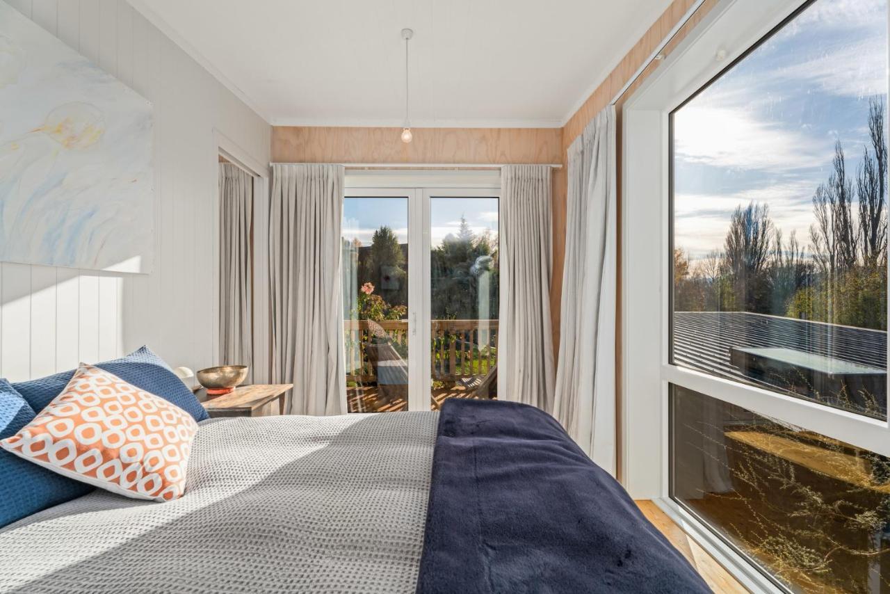 Willa Lagoon Huts - Albert Town Holiday Unit Wanaka Zewnętrze zdjęcie