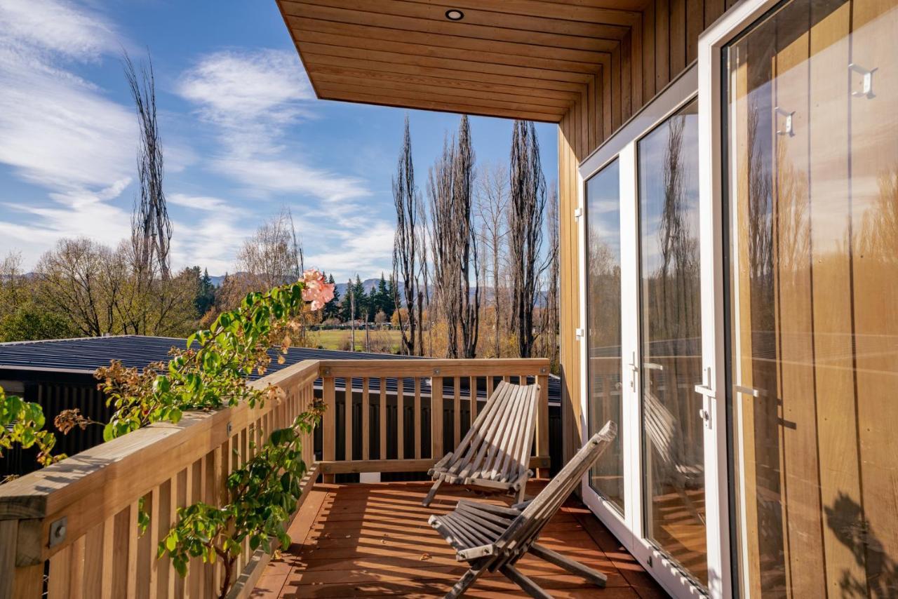 Willa Lagoon Huts - Albert Town Holiday Unit Wanaka Zewnętrze zdjęcie